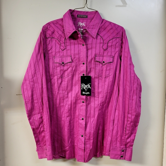 Wrangler Tops - Women's cowgirl blouse